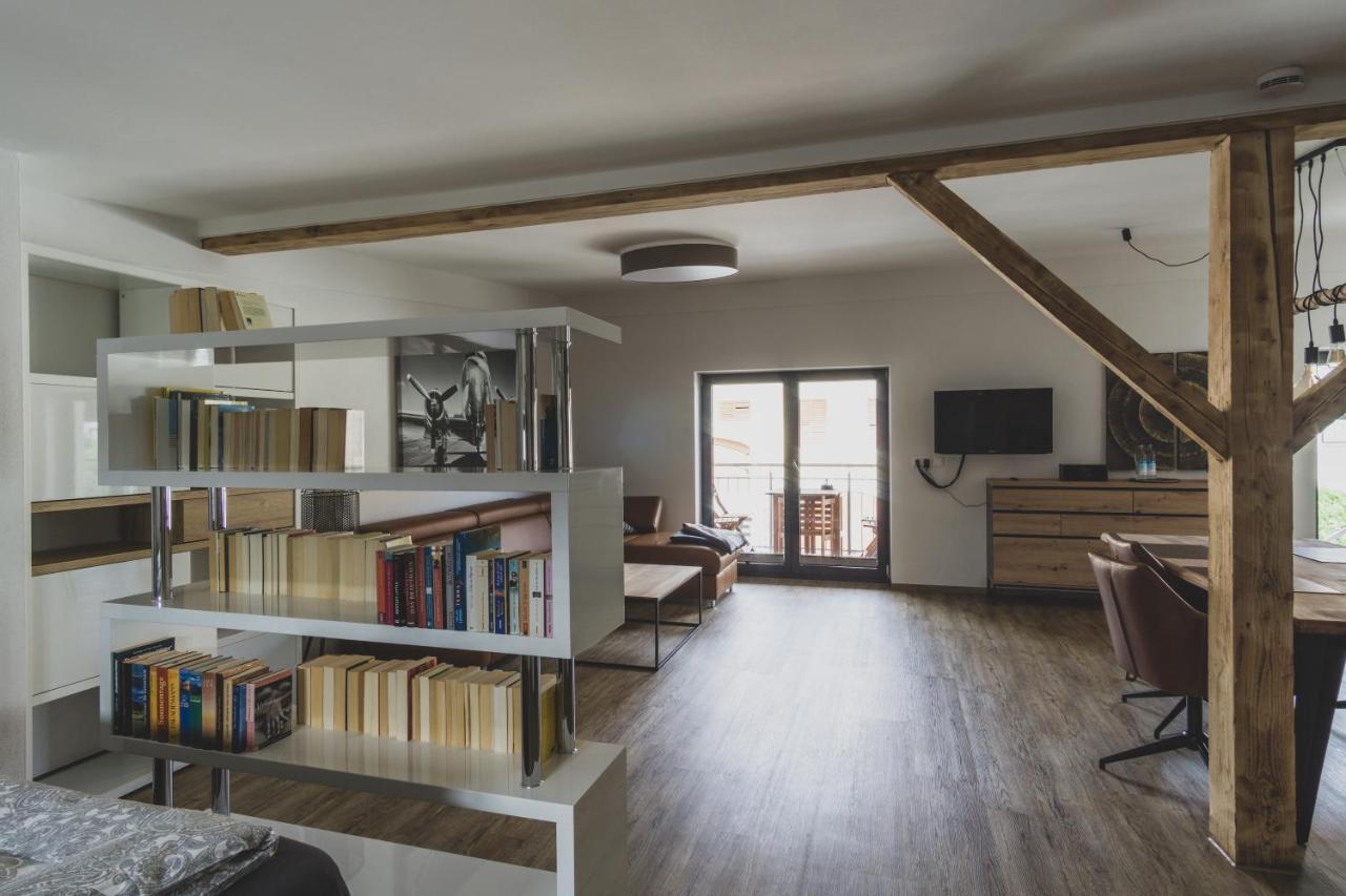 Modernes Loft Vor Den Toren Des Chiemgaus Tacherting Εξωτερικό φωτογραφία